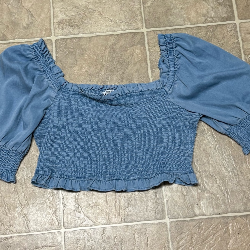NWOT Large Bar III Blue Smocked Crop Top